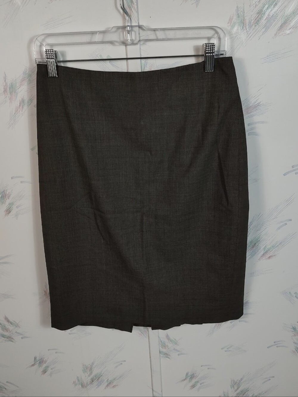 Ann Taylor Women's Tan Gray Pleated Hem Skirt 6